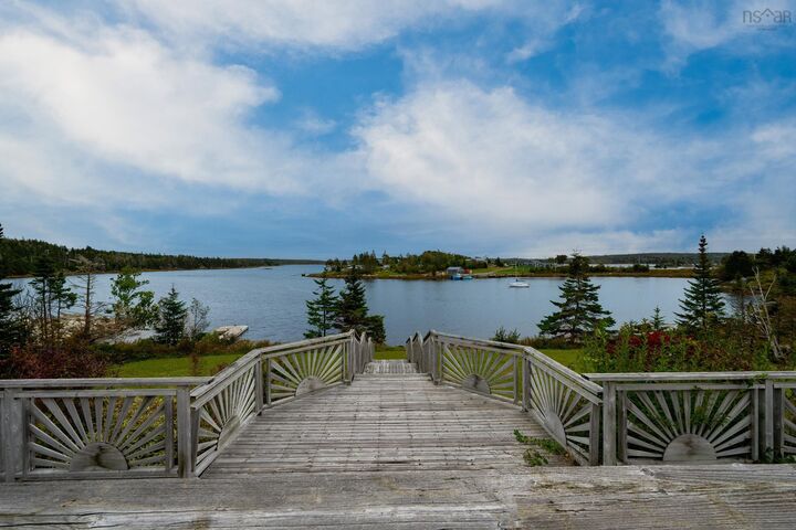 Property Photo:  18404 Highway 7  NS B0J 3H0 