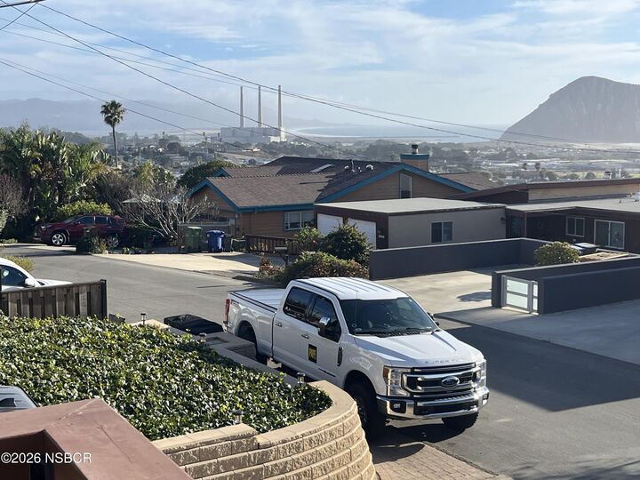 Property Photo:  2646 Koa Avenue  CA 93442 