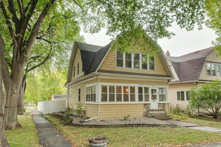 Property Photo: 921 10th Street S ND 58103