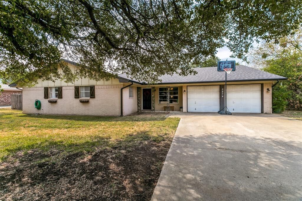 Property Photo: 5474 Valley Drive TX 76140
