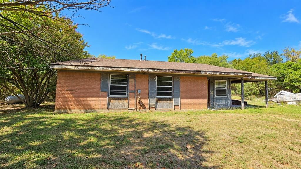Property Photo: 37 Timbercreek Lane OK 74884