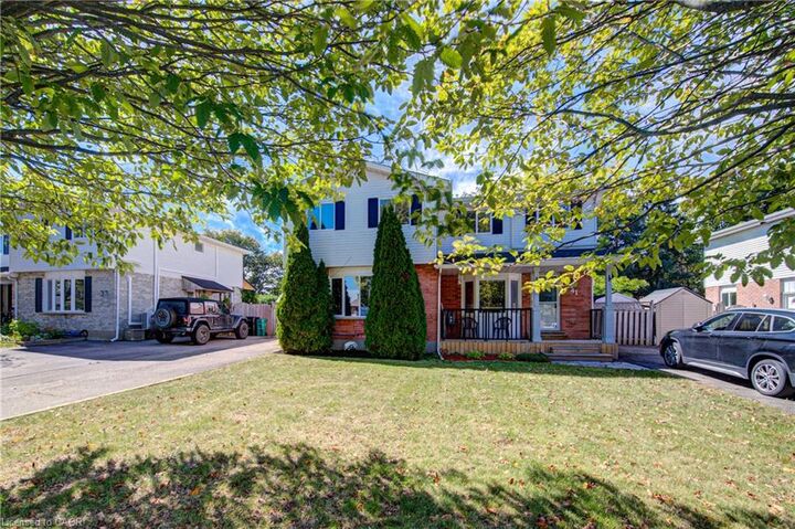 Property Photo:  39 Connelly Drive  ON N2N 2T7 