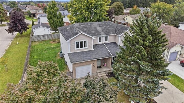 Property Photo:  90 Hostetler Road  ON N3A 2E2 