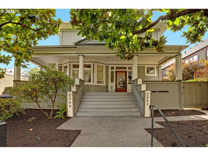 Property Photo:  2246 NW Glisan St  OR 97210 