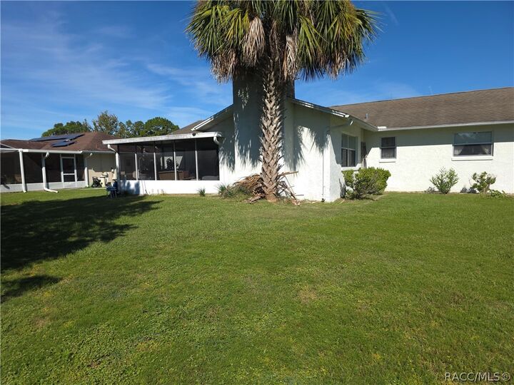Property Photo:  178 W Hollyfern Place  FL 34465 