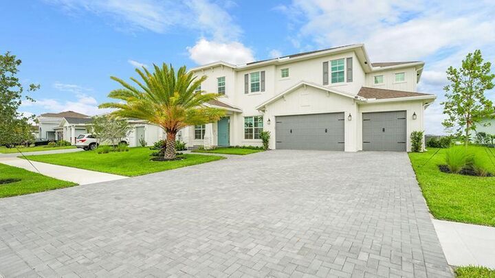 Property Photo:  601 Hookline Circle  FL 33470 