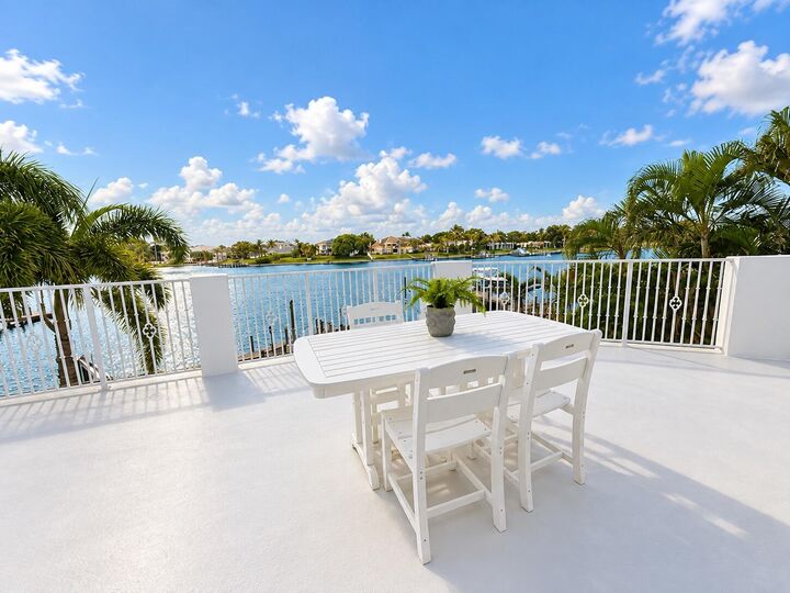 Property Photo:  12864 S Shore Drive  FL 33410 