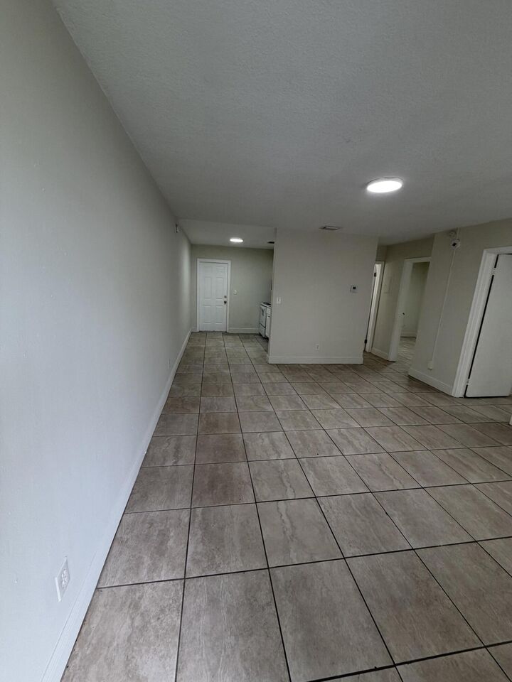 Property Photo:  4141 SW 20th Street 1-5  FL 33023 