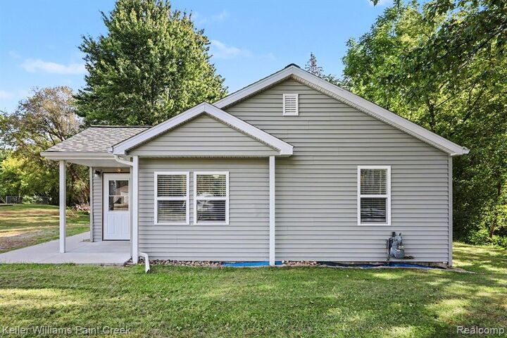 Property Photo:  7190 Lakeshore Road  MI 48059 