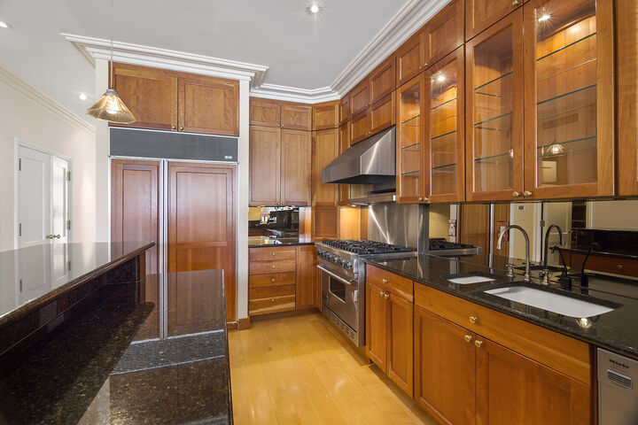 Property Photo: 345 Greenwich Street 4B NY 10013