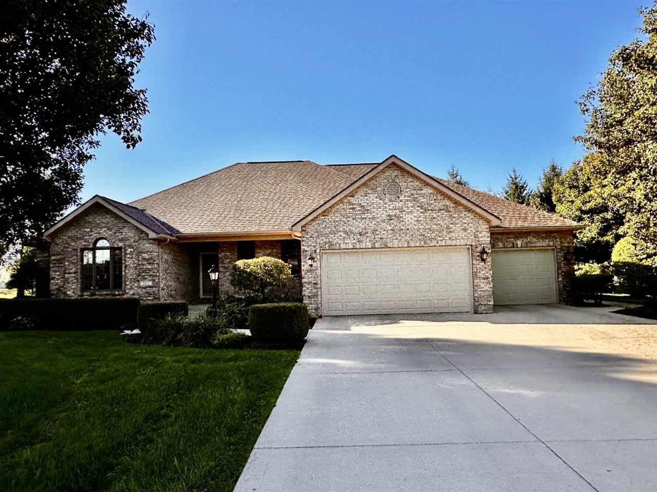 Property Photo: 3411 Wynfield Drive IN 47374