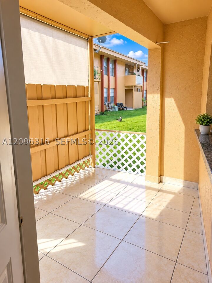 Property Photo:  6850 W 14th Ct B15  FL 33014 