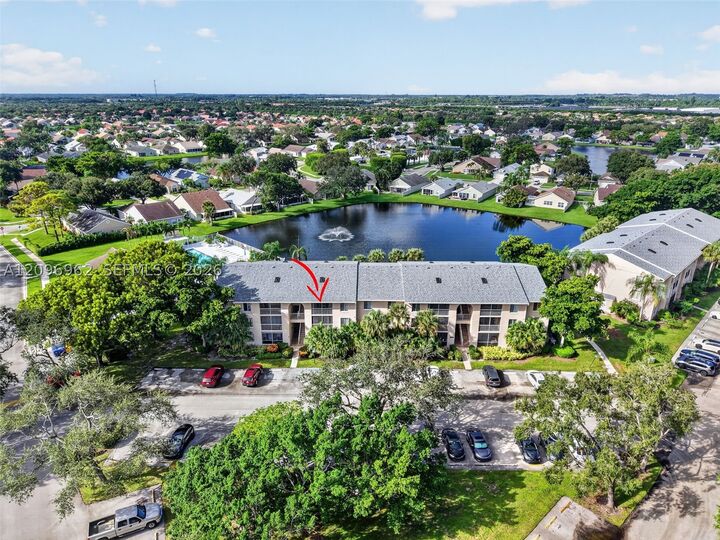 Property Photo: 13771 Oneida Dr B3 FL 33446