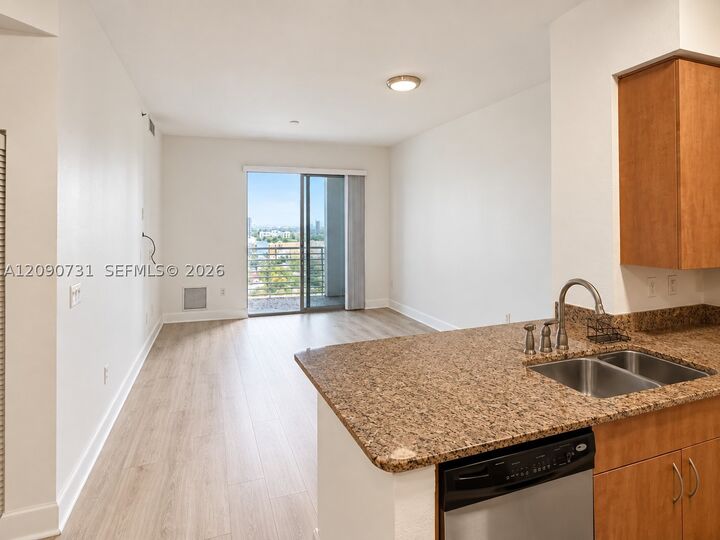 Property Photo:  1830 Radius Dr 1118  FL 33020 