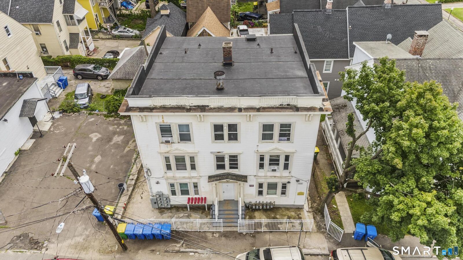 Property Photo:  227 Hillside Avenue  CT 06710 