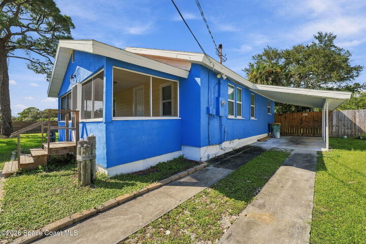Property Photo:  218 E Fee Avenue  FL 32901 