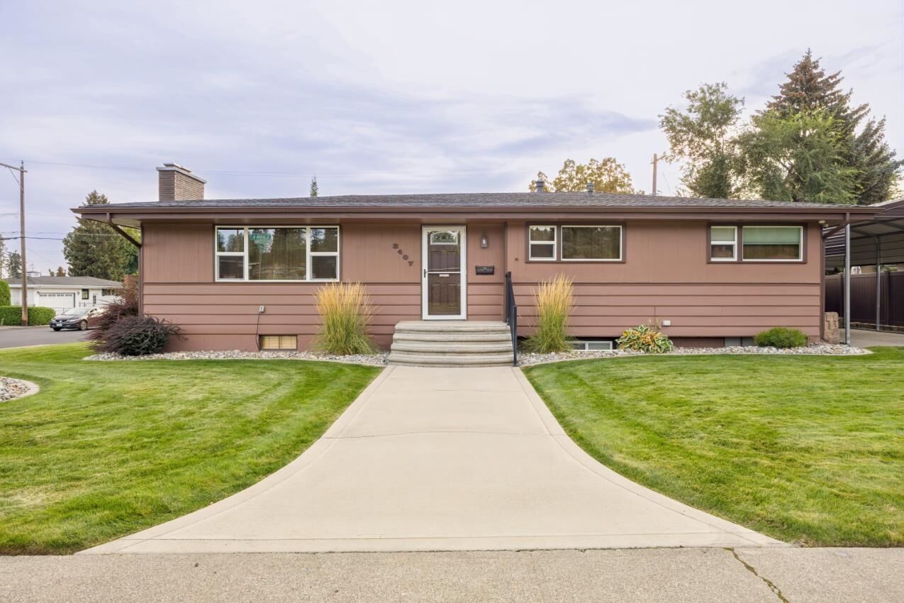Property Photo: 3407 W Lyons Ave WA 99208