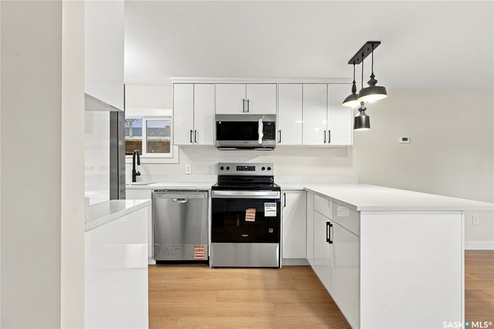 Property Photo: 219 Grant Street 57 SK S7N 2A5
