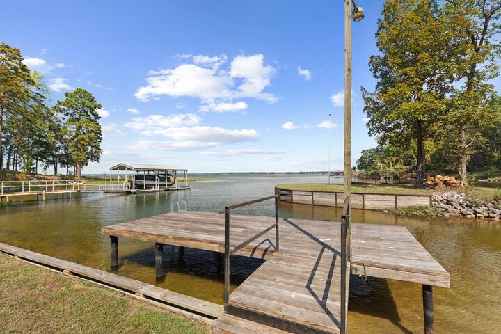 Property Photo:  1051 Lakeview Street  AL 36310 