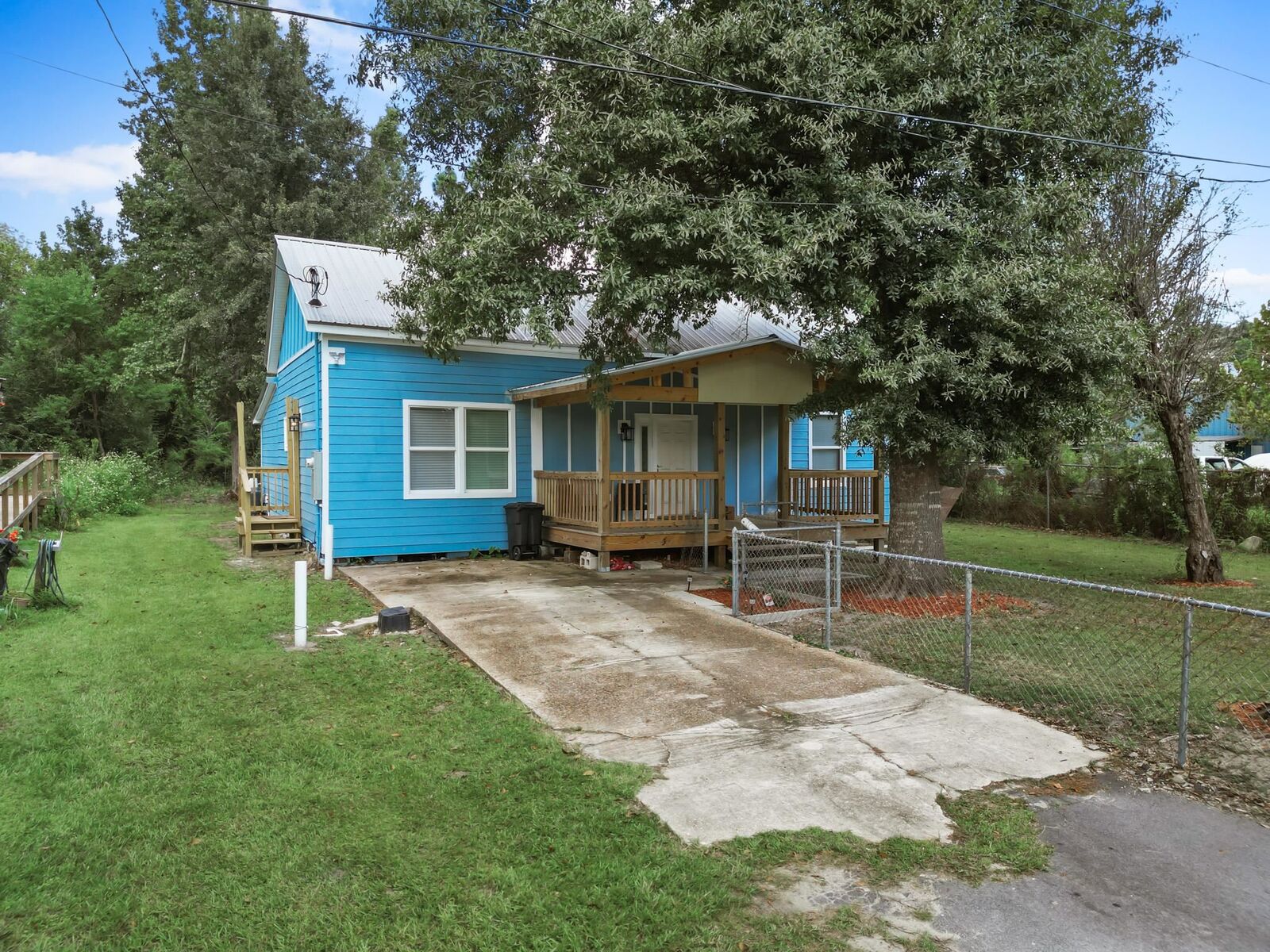 Property Photo:  19788 SW South Street  FL 32424 