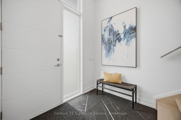 Property Photo:  273C Ranee Avenue  ON M6A 1N7 