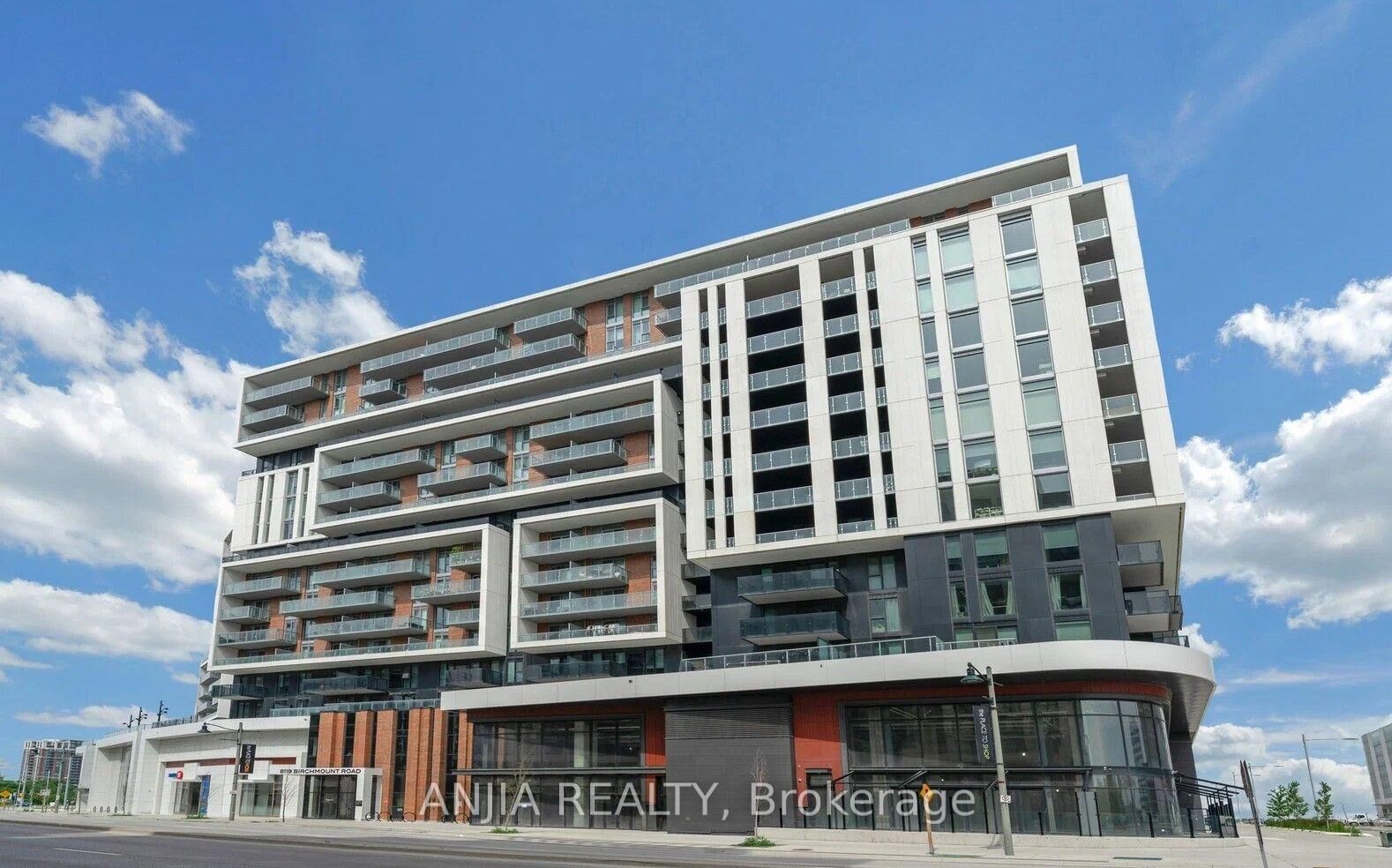 Property Photo:  8119 Birchmount Road 1705  ON L6G 0H6 