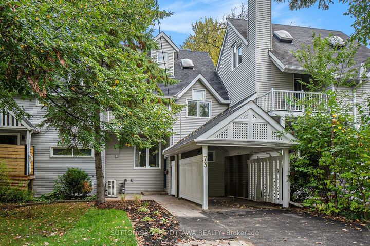 Property Photo:  73 Scrivens Street  ON K2B 8N2 