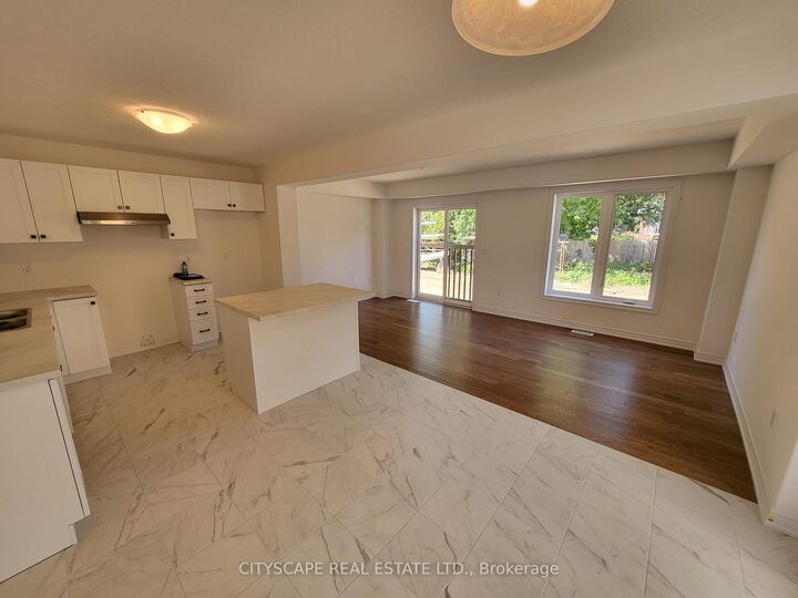 Property Photo:  140 Mullin Street  ON N0C 1H0 
