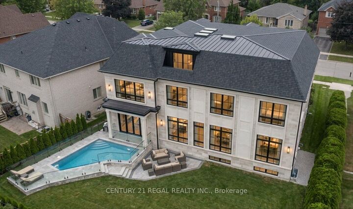 Property Photo: 11 Montressor Drive ON M2P 1Y9