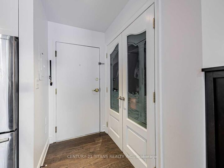 Property Photo:  684 Warden Avenue 115  ON M1L 4W4 