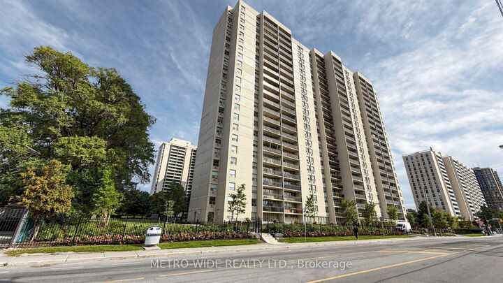Property Photo:  155 Marlee Avenue 601  ON M6B 4B5 