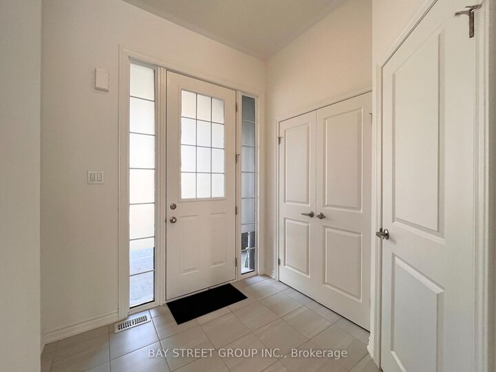 Property Photo:  7444 Baycrest Common 25  ON L2G 3L9 