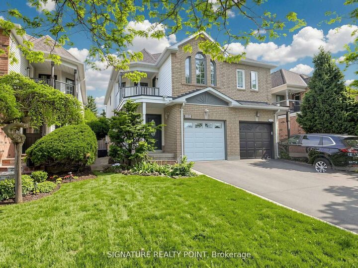 Property Photo:  1816 Hobson Drive  ON L7L 6L7 