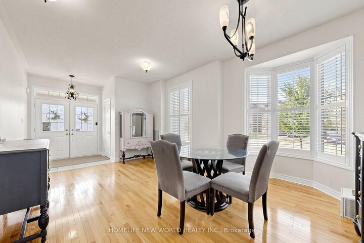 Property Photo:  2 Lucida Court  ON L4A 1S1 