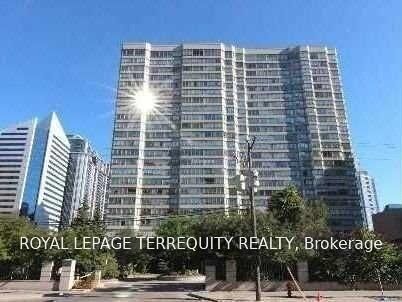 Property Photo:  30 Greenfield Avenue 1801  ON M2N 6N3 