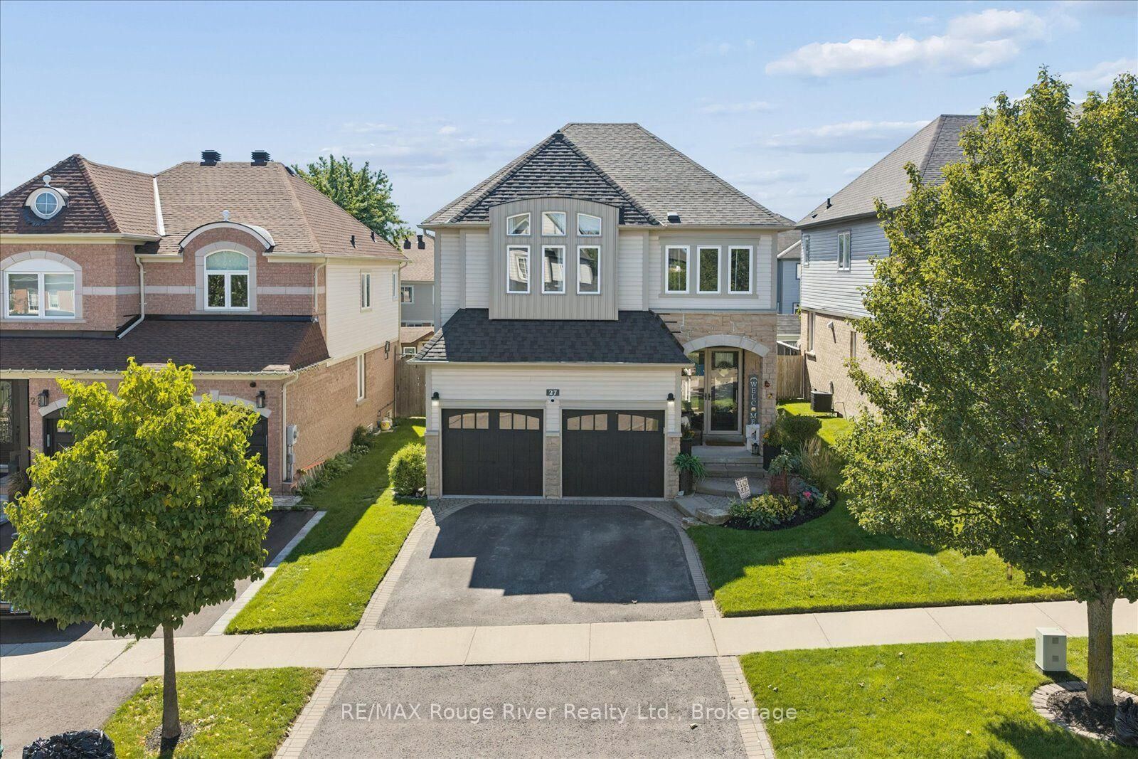 Property Photo:  27 Bagnell Crescent  ON L1C 5R1 