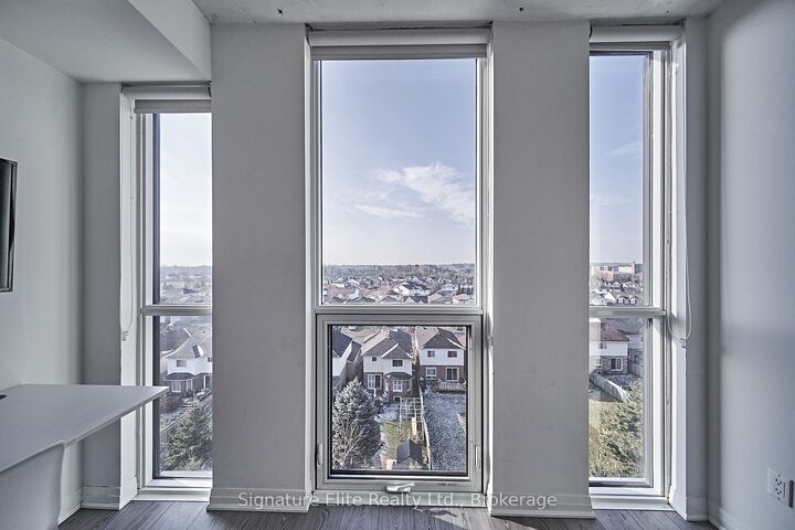 Property Photo: 1900 Simcoe Street N 616 ON L1G 0C1