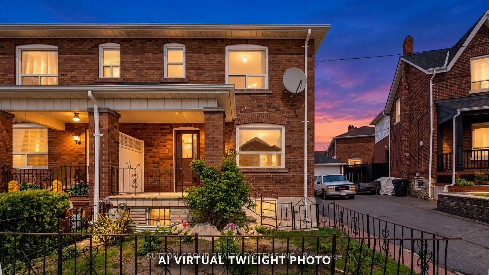 Property Photo:  683 Old Weston Road  ON M6N 3B6 