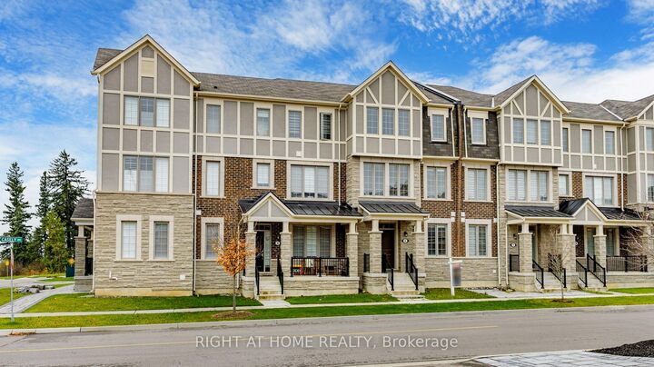 Property Photo:  5 Casely Avenue  ON L4S 0J8 