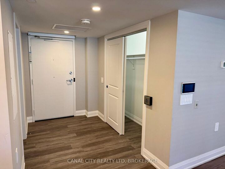 Property Photo:  6 Ann Street 4  ON L2V 2J3 
