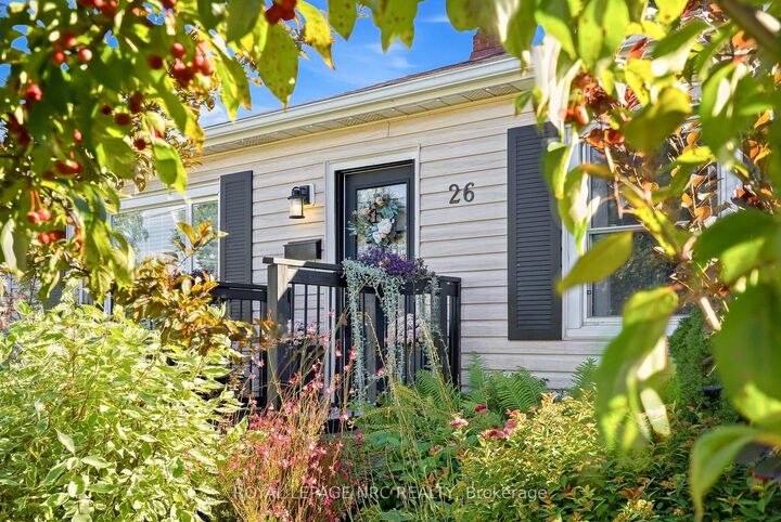 Property Photo:  26 Battersea Avenue  ON L2P 1L7 