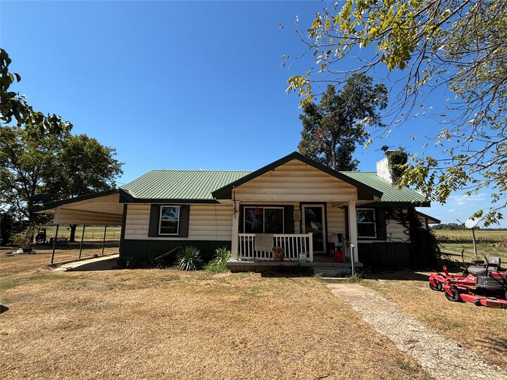 Property Photo: 13603 S Sawmill Road OK 74525