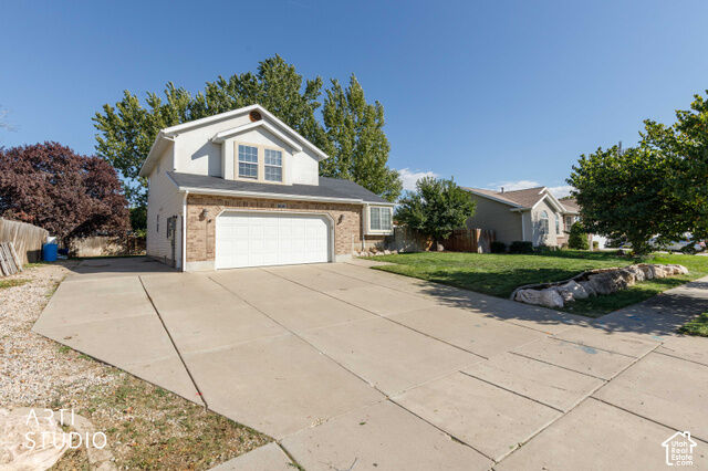 Property Photo:  1401 S 1525 W  UT 84075 