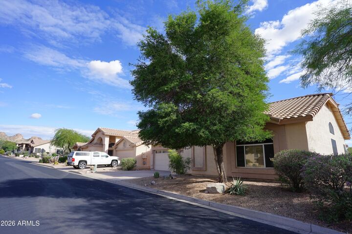 Property Photo:  8277 E Sonoran Way  AZ 85118 