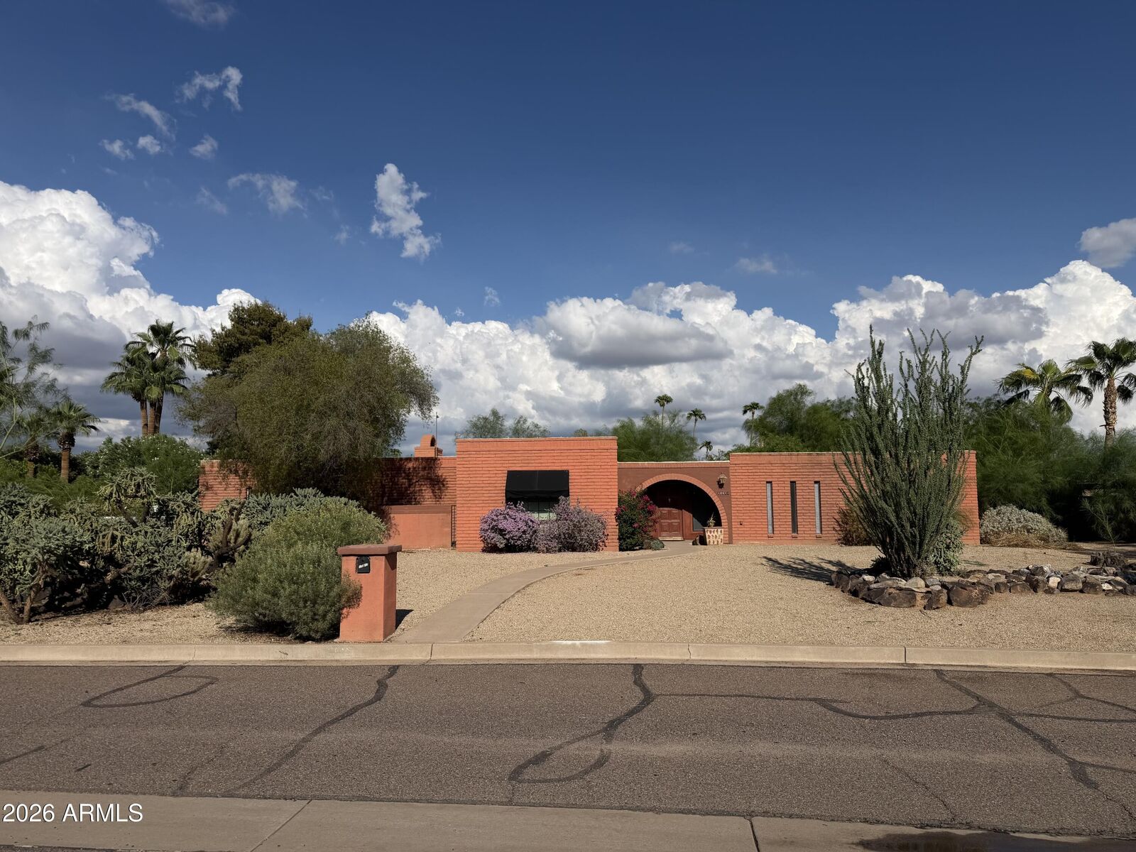 Property Photo: 12611 N 66th Street AZ 85254