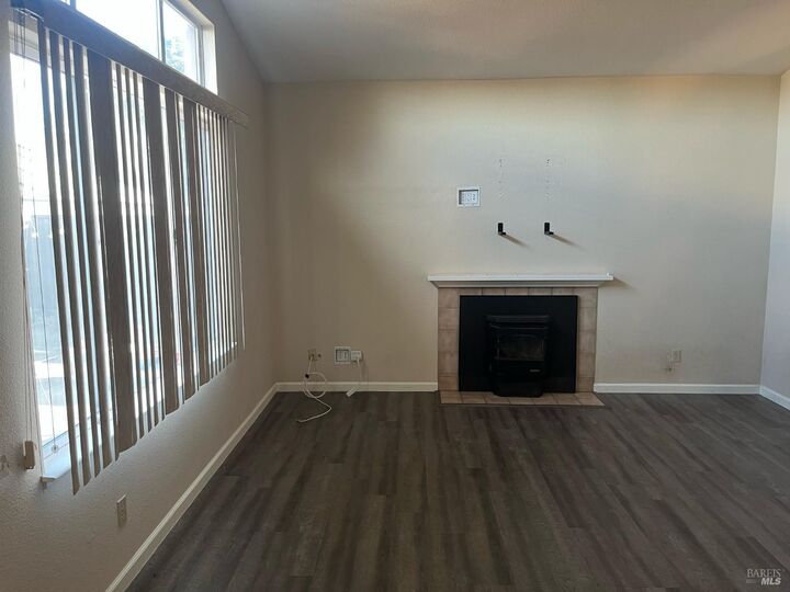 Property Photo:  976 McCoy Creek Circle  CA 94585 