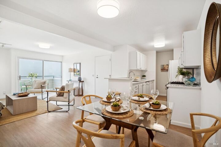 Property Photo:  278 Larkspur Plaza Drive  CA 94939 