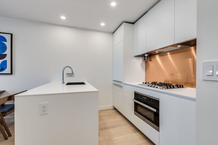 Property Photo:  1480 Howe Street 3610  BC V6Z 0G5 