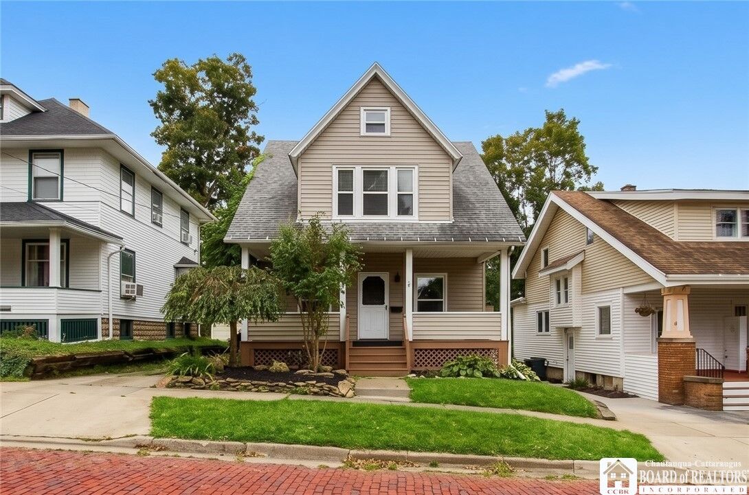 Property Photo:  28 Newton Avenue  NY 14701 