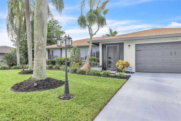 Property Photo: 1416 NE 1st Ter FL 33909